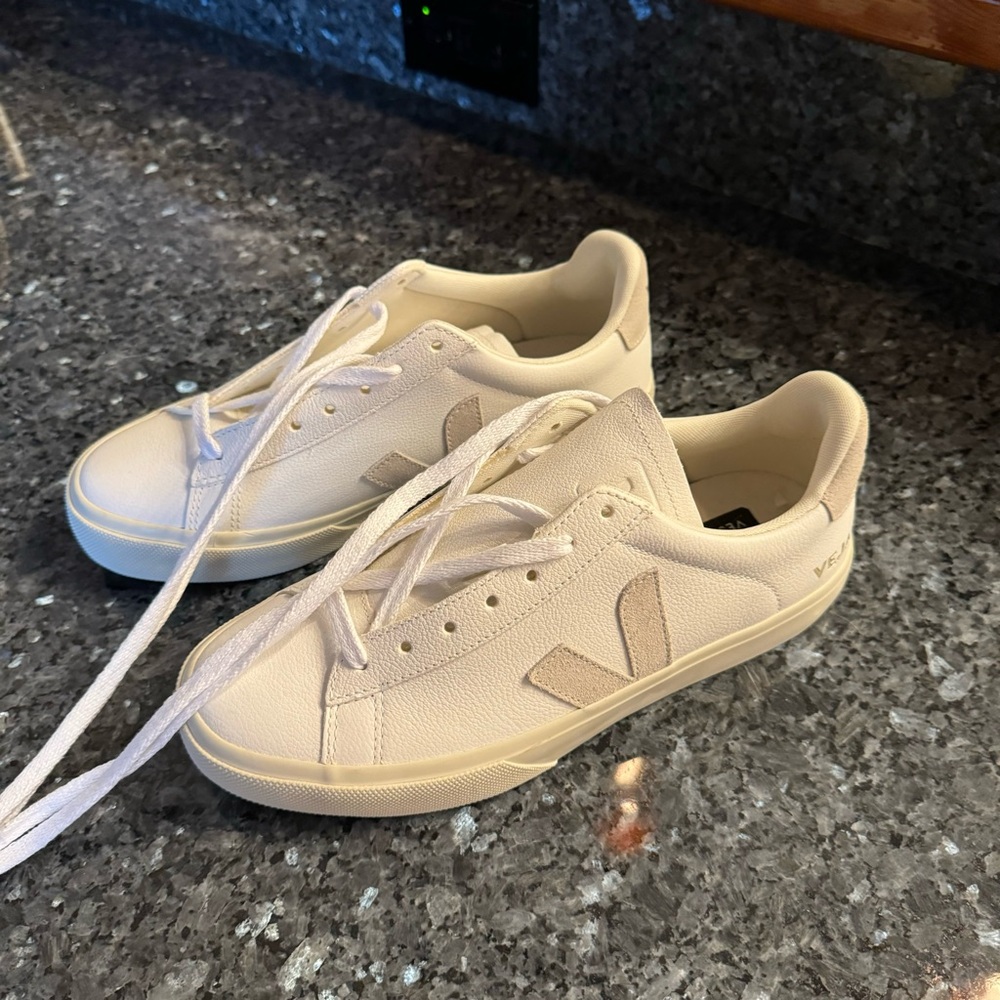 Men’s VEJA extra white & neutral